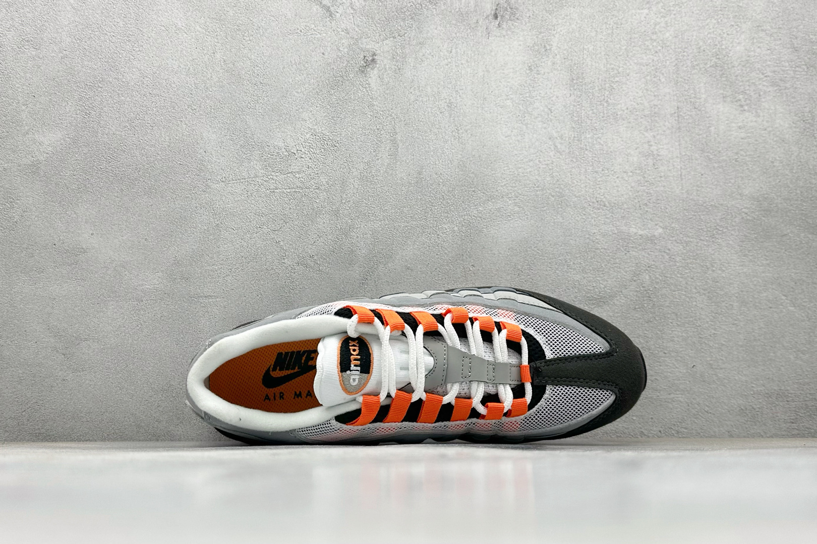 280 Nike Air Max 95 复古减震气垫跑鞋 HM4740-005