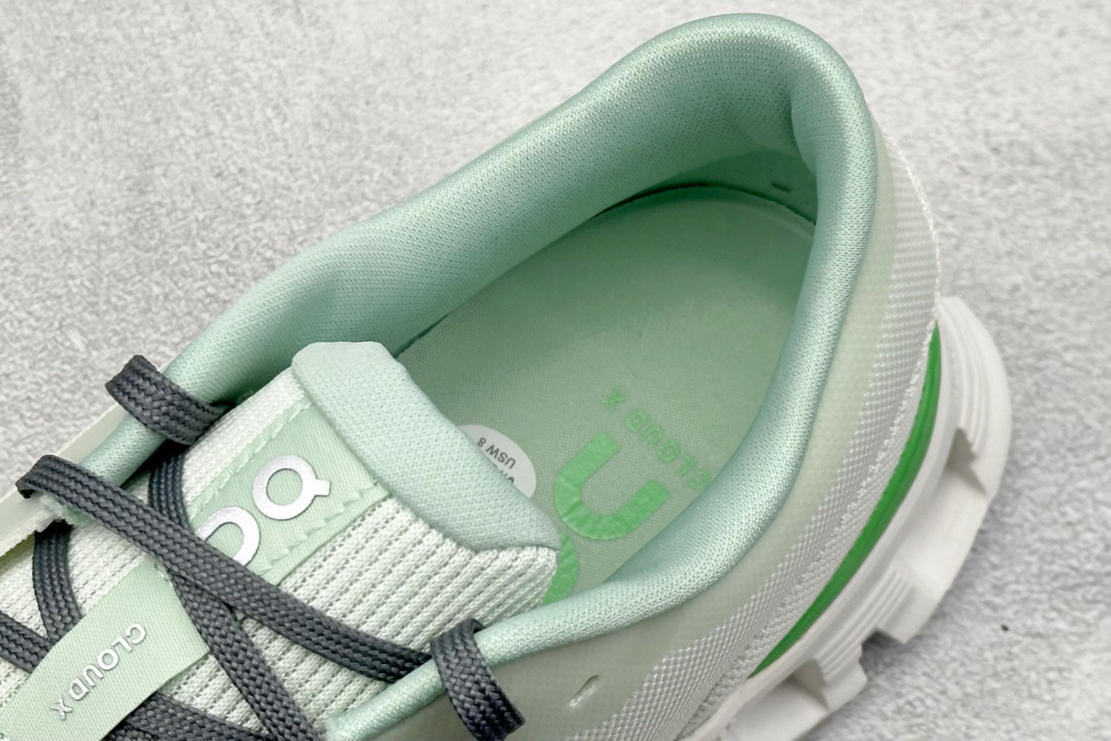 180 RS版CloudvistaX4 全新综合体能训练运动鞋 Cloud X 舒适乐趣跑 3WE3007