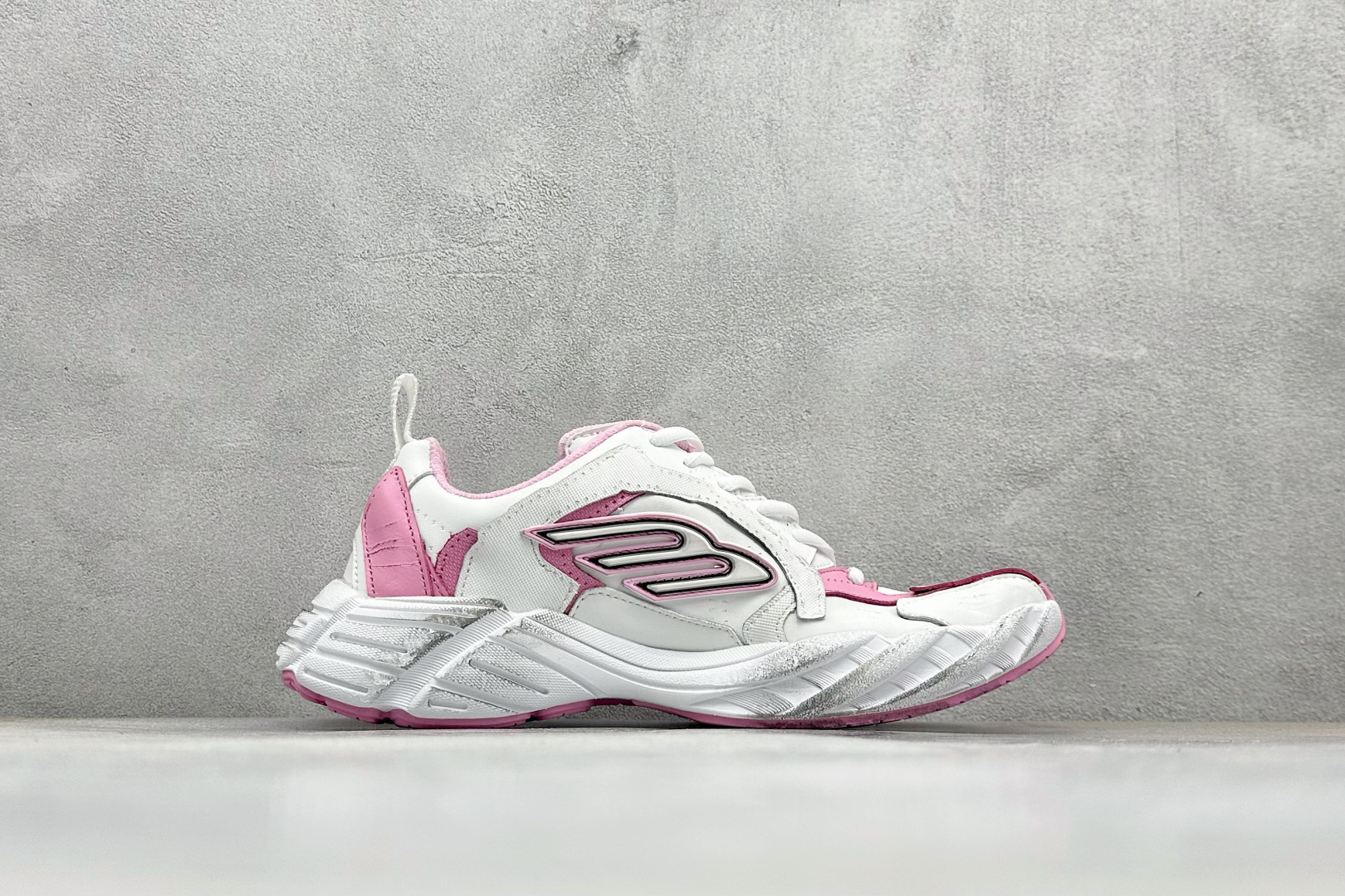 300 I8版Balenciaga 新款Phantom Sneaker