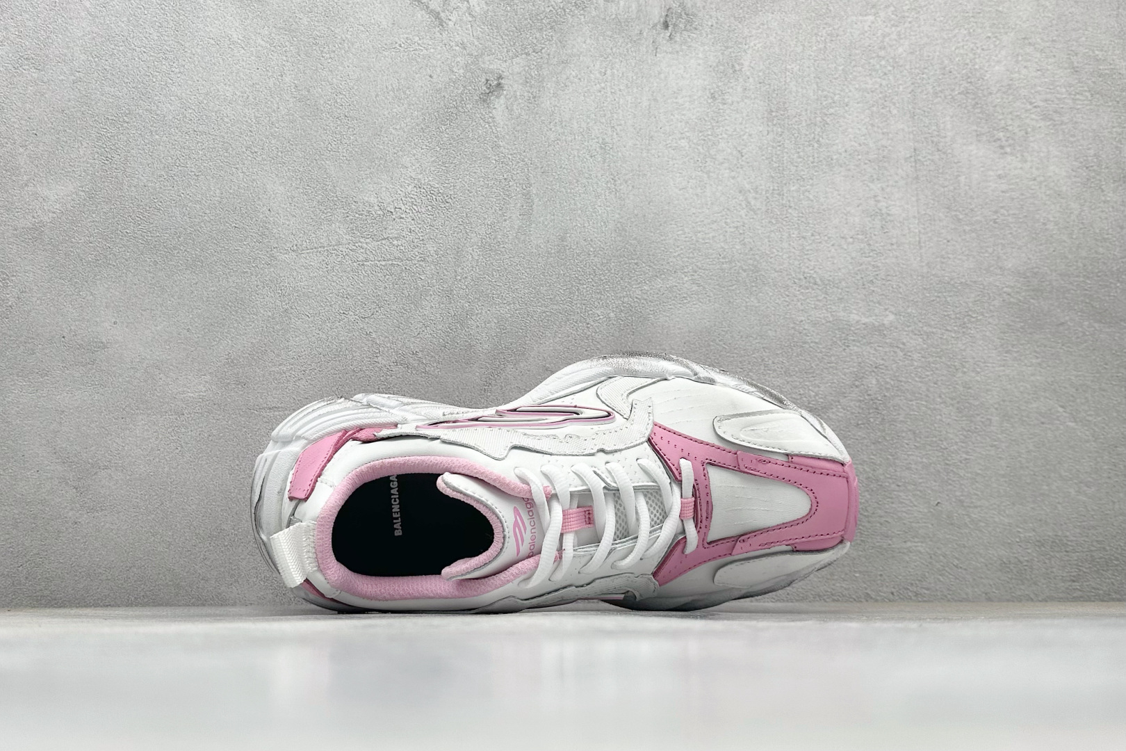 300 I8版Balenciaga 新款Phantom Sneaker