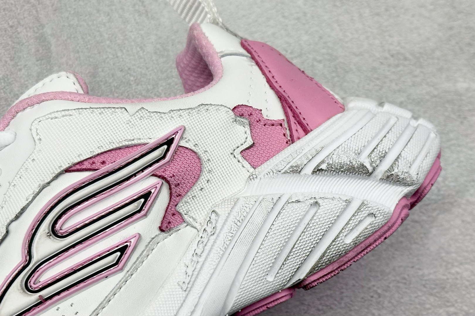 300 I8版Balenciaga 新款Phantom Sneaker