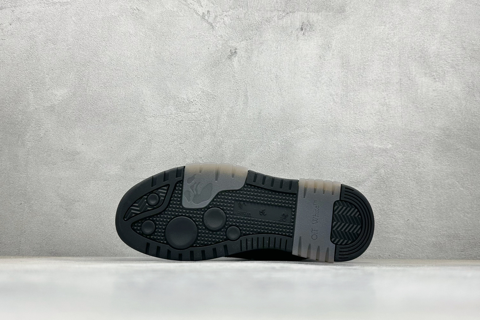 340 S版 OFF-White C/O VirGil Abloh 时尚百搭休闲鞋 OWIA276F23LEA001