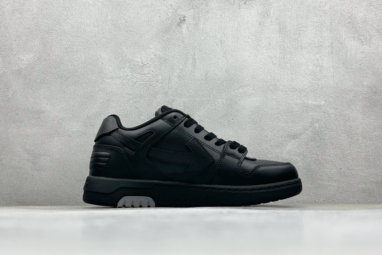 340 S版 OFF-White C/O VirGil Abloh 时尚百搭休闲鞋 OWIA276F23LEA001