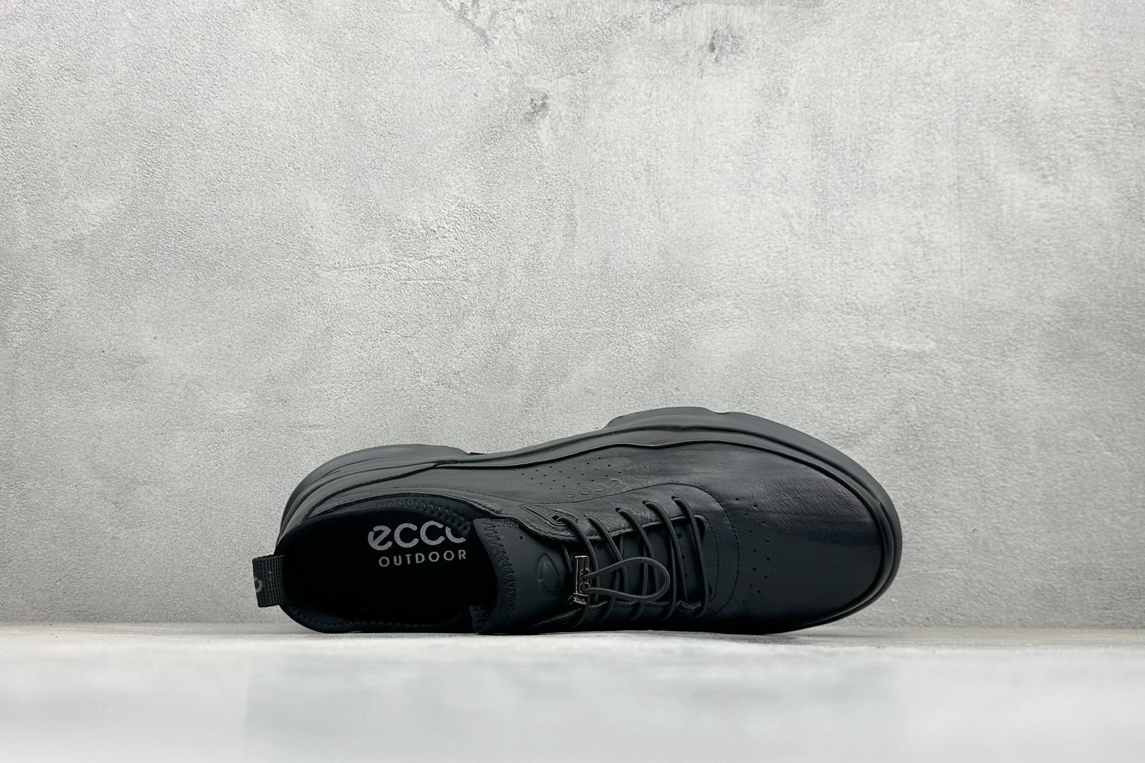 300 Ecco/爱步 柔酷零点系列 经典时尚百搭舒适德训休闲板鞋 516108-01001