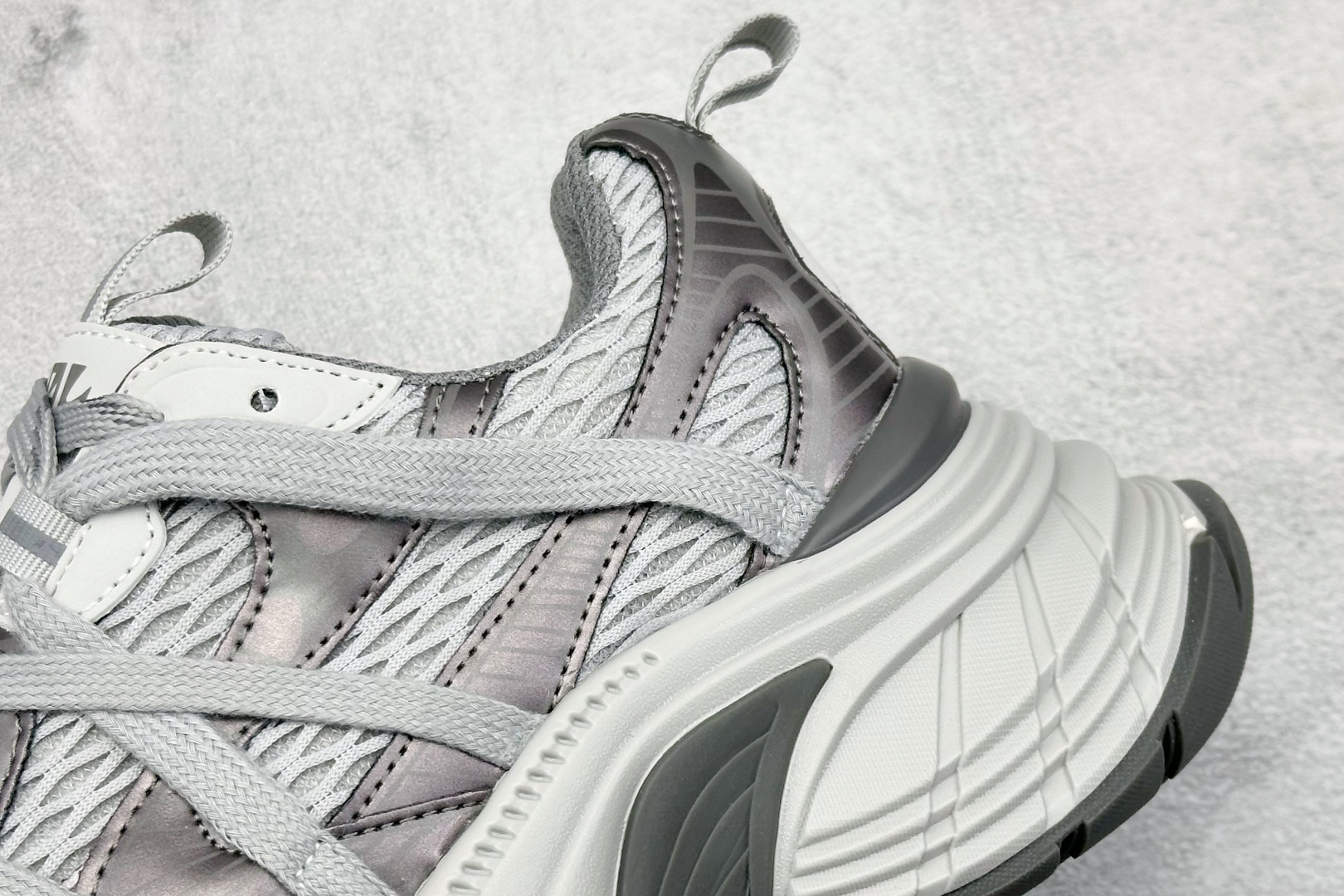 220 新晋潮流鞋靴品牌GGCC秋冬新款 张艺凡同款 GG-CC 2025 极客星球 8cm厚底增高 复古百搭捆绑 老爹鞋 G25X8617