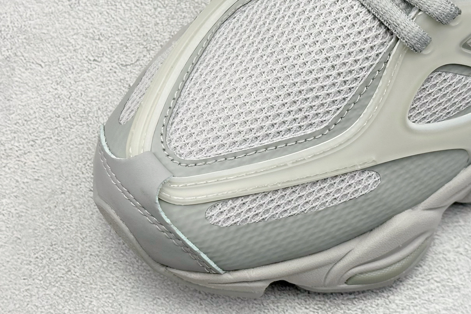 200 Joe Freshgoods x New Balance NB9060 联名款 复古休闲运动慢跑鞋 U9060IAB