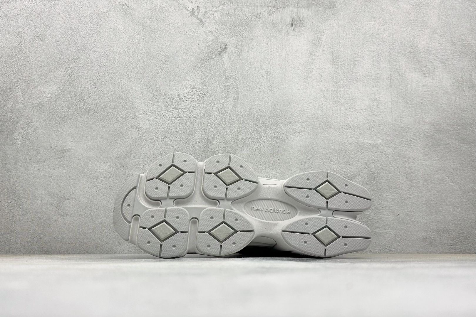 200 Joe Freshgoods x New Balance NB9060 联名款 复古休闲运动慢跑鞋 U9060IAB