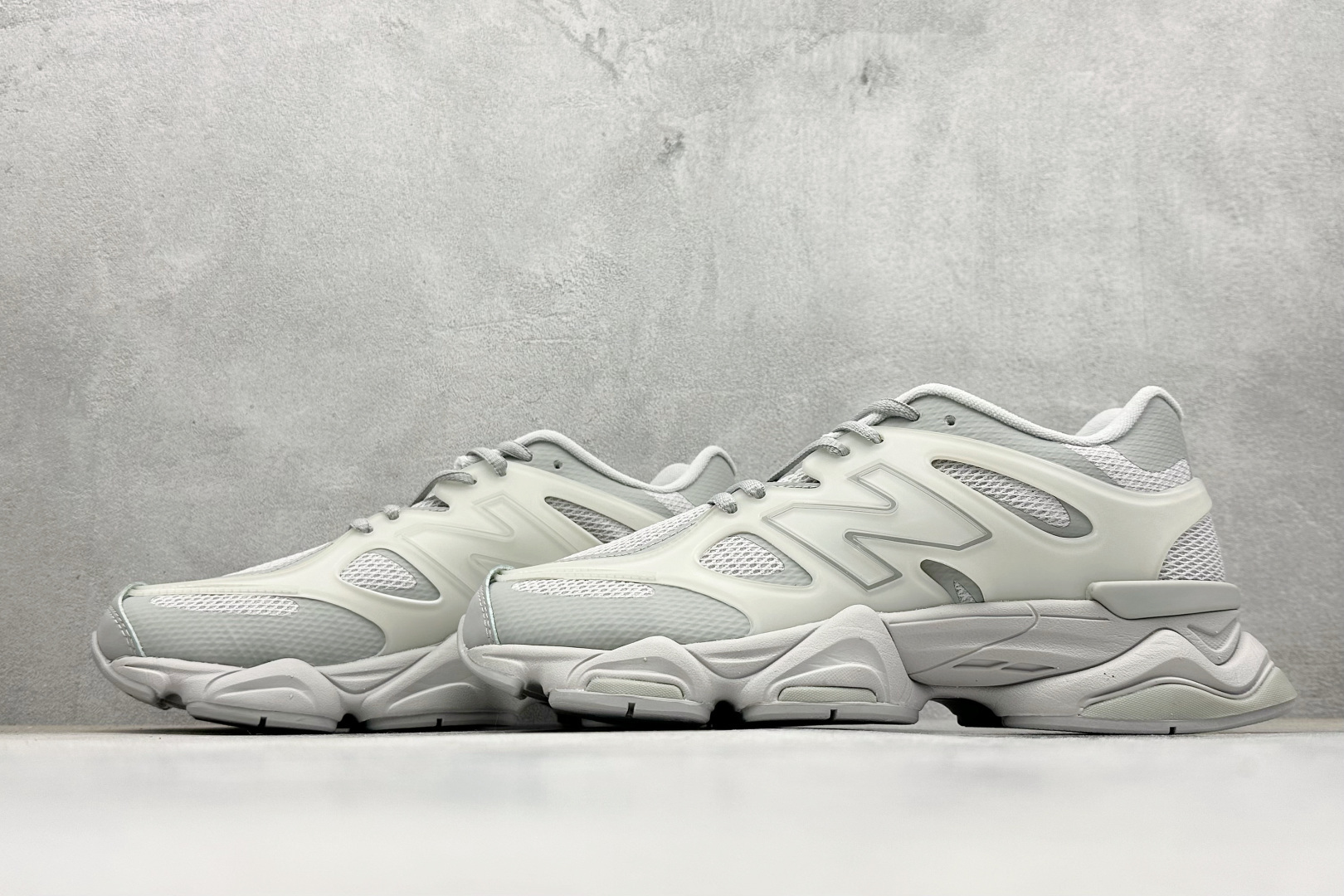 200 Joe Freshgoods x New Balance NB9060 联名款 复古休闲运动慢跑鞋 U9060IAB