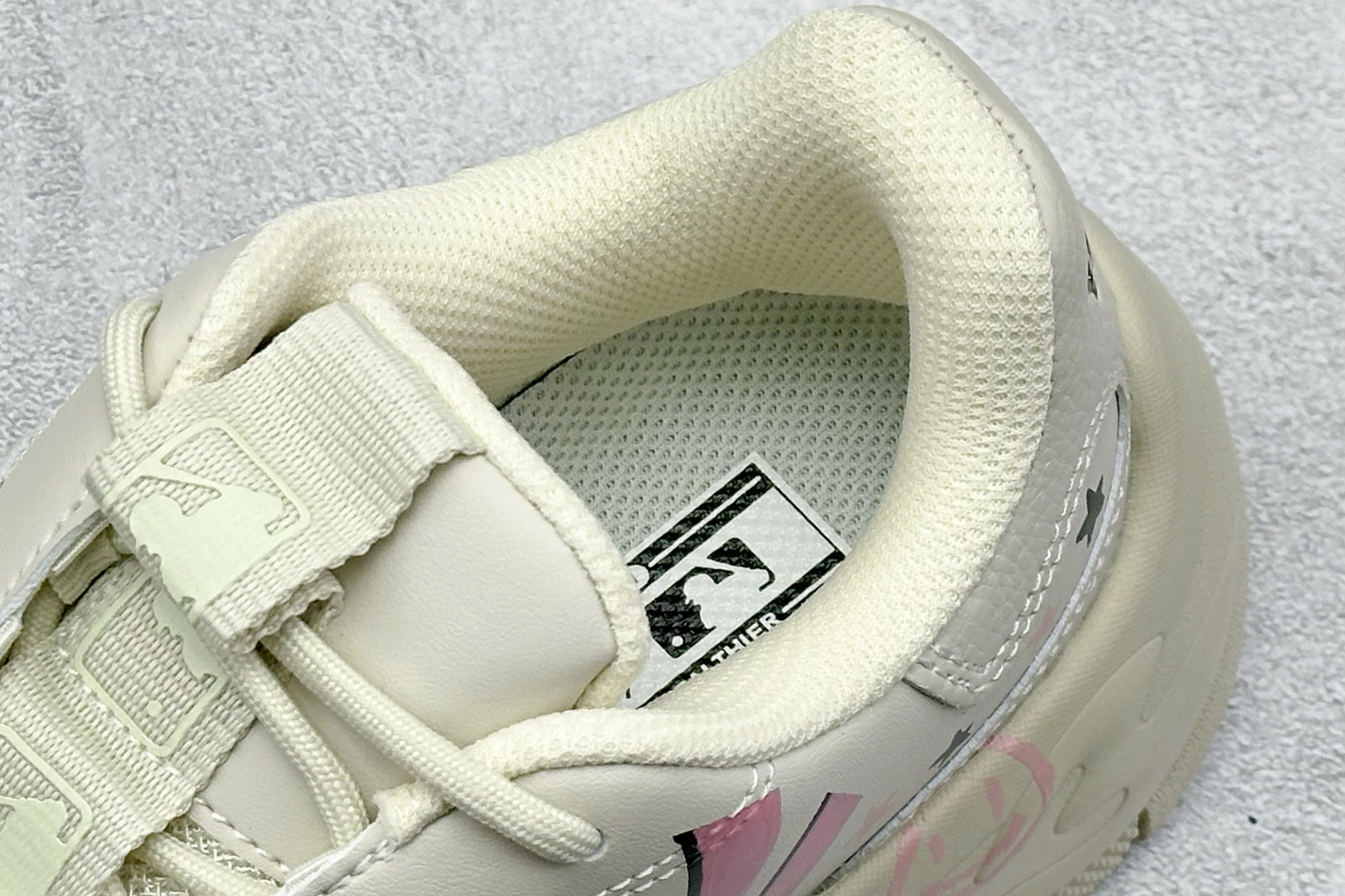 MLB NY 印花网红学长鞋 定制涂鸦恶作剧内增高6cm 原厂原档案数据开发 进口纳米材质 原厂全套手提