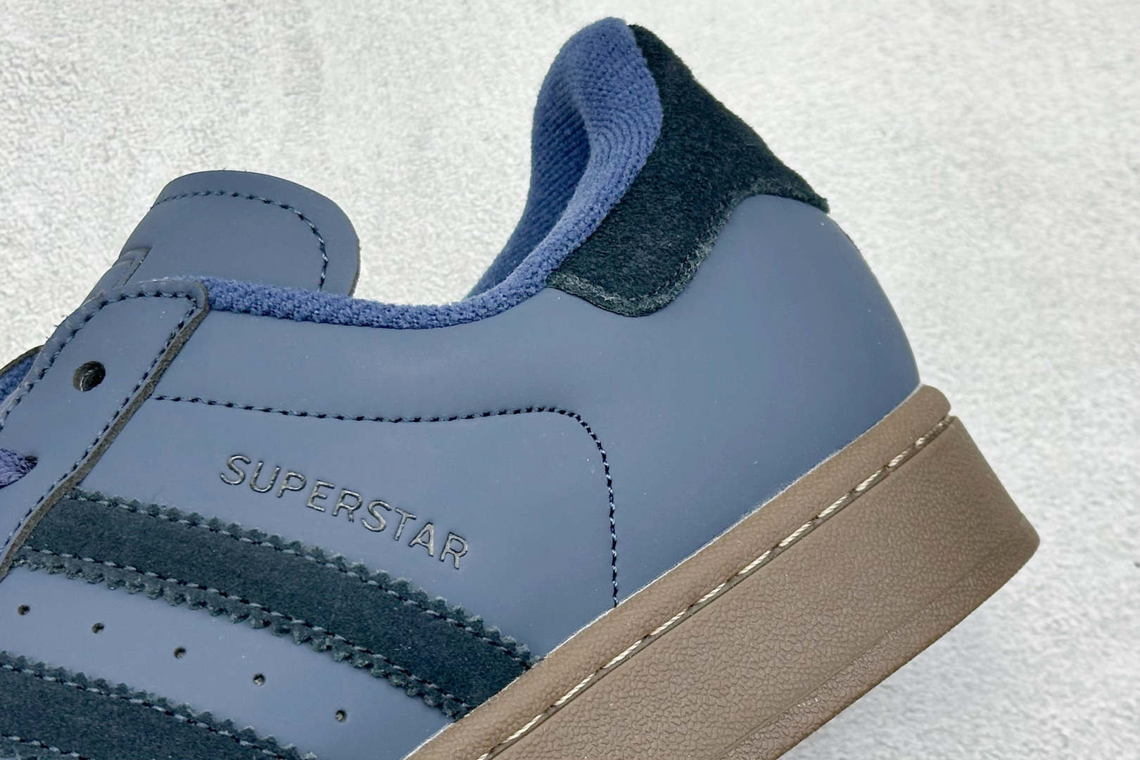 140 Adidas Originals Super II 贝壳头休闲板鞋 JQ3226