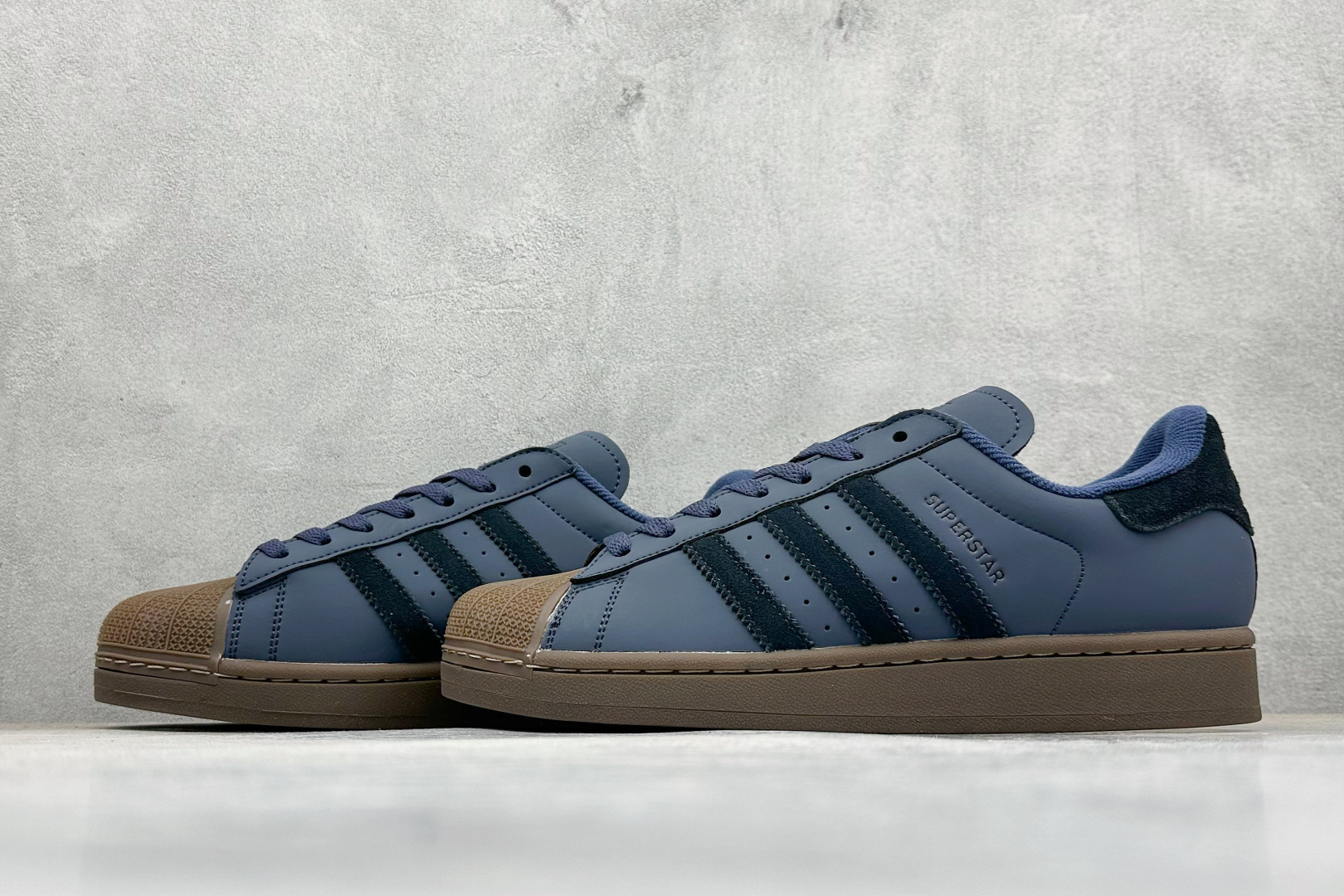 140 Adidas Originals Super II 贝壳头休闲板鞋 JQ3226