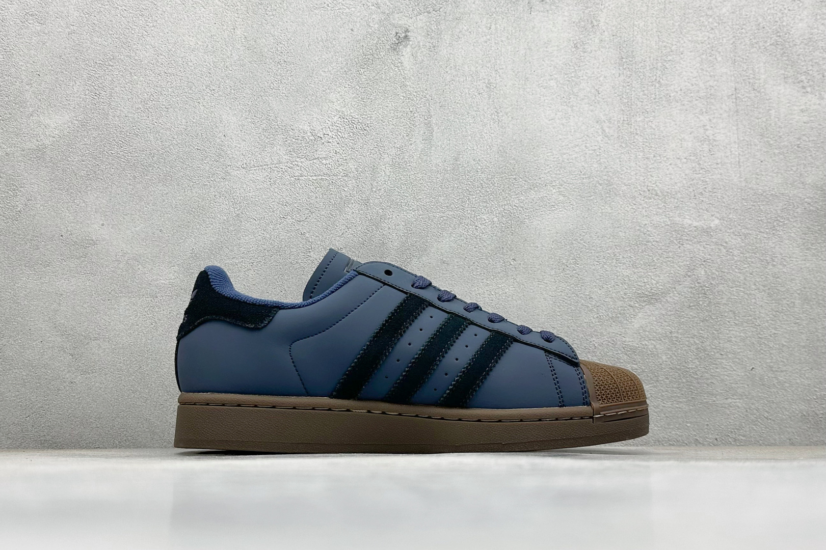 140 Adidas Originals Super II 贝壳头休闲板鞋 JQ3226