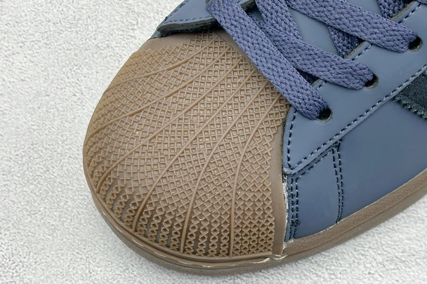 140 Adidas Originals Super II 贝壳头休闲板鞋 JQ3226