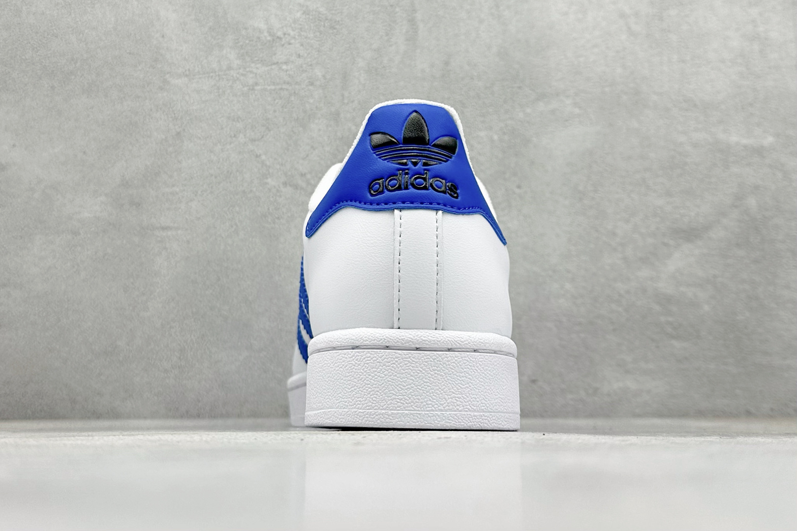 150 Adidas Originals Super II 贝壳头休闲板鞋 JQ4729