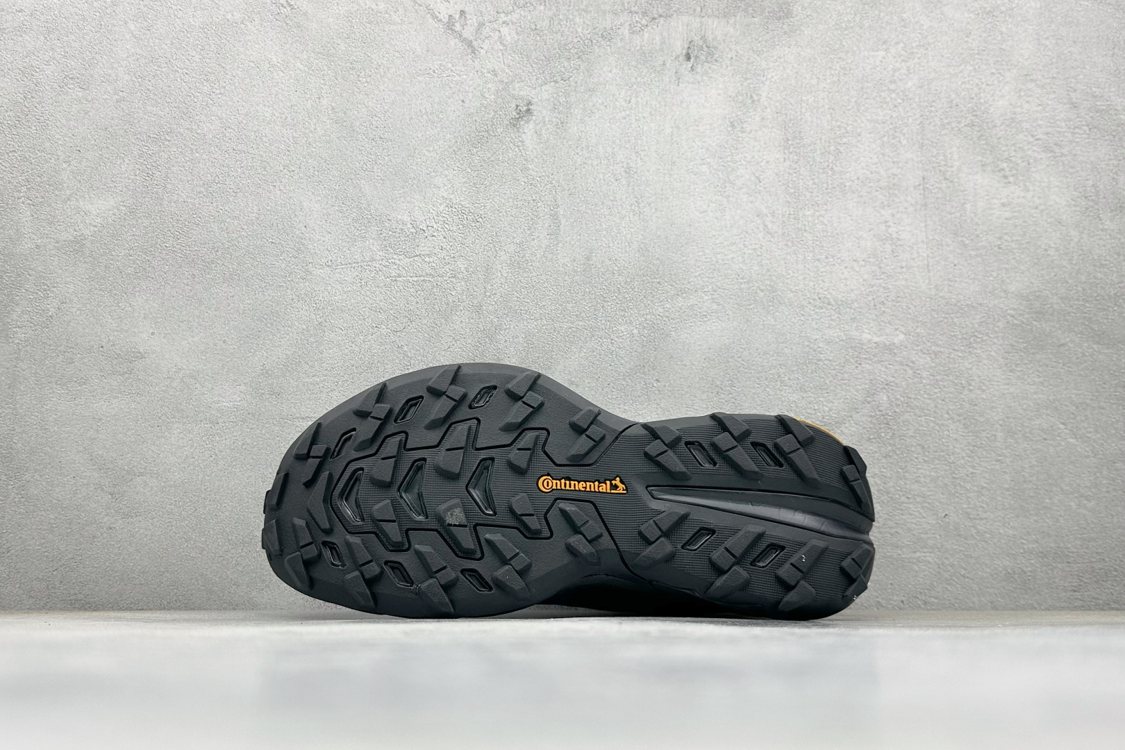 180 Adidas TERREX FREEHIKER SL GTX 阿迪达斯 系带缓震轻质舒适百搭运动鞋 HQ4882