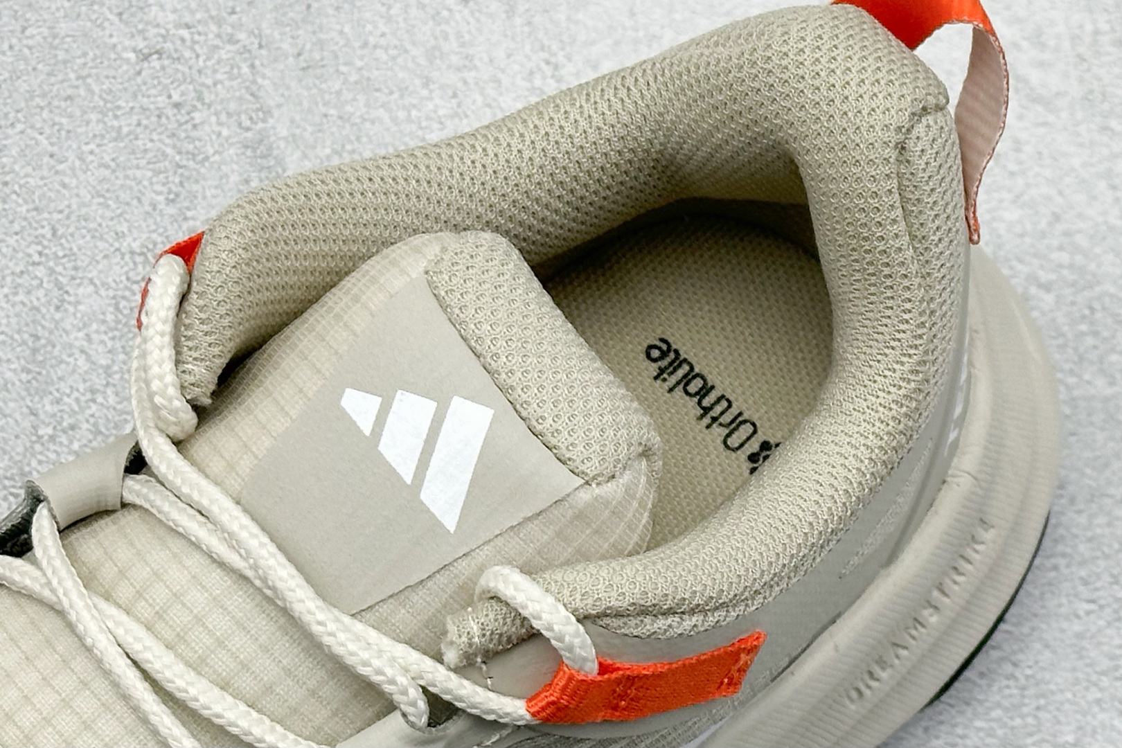 180 Adidas TERREX FREEHIKER SL GTX 阿迪达斯 系带缓震轻质舒适百搭运动鞋 HQ4883