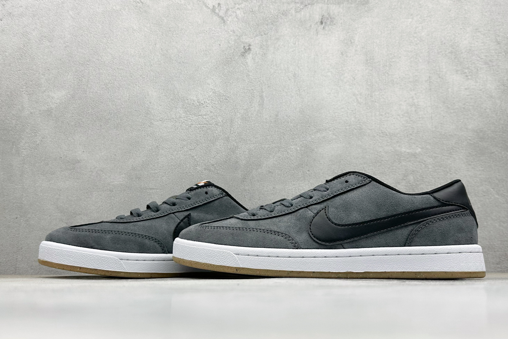 160 Nike SB Classic 防滑耐磨轻便 休闲板鞋 909096-003