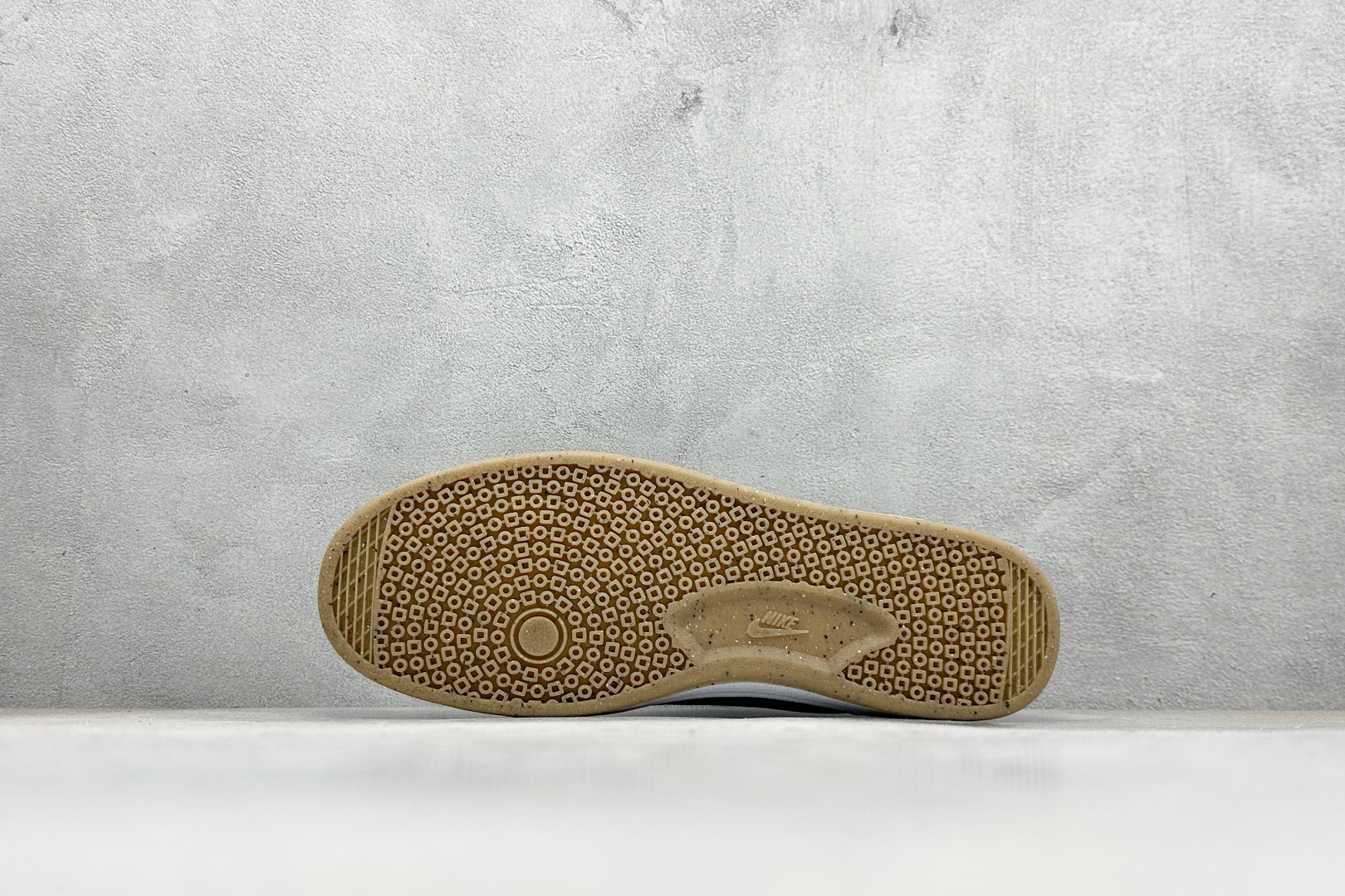 160 Nike SB Classic 防滑耐磨轻便 休闲板鞋 909096-003