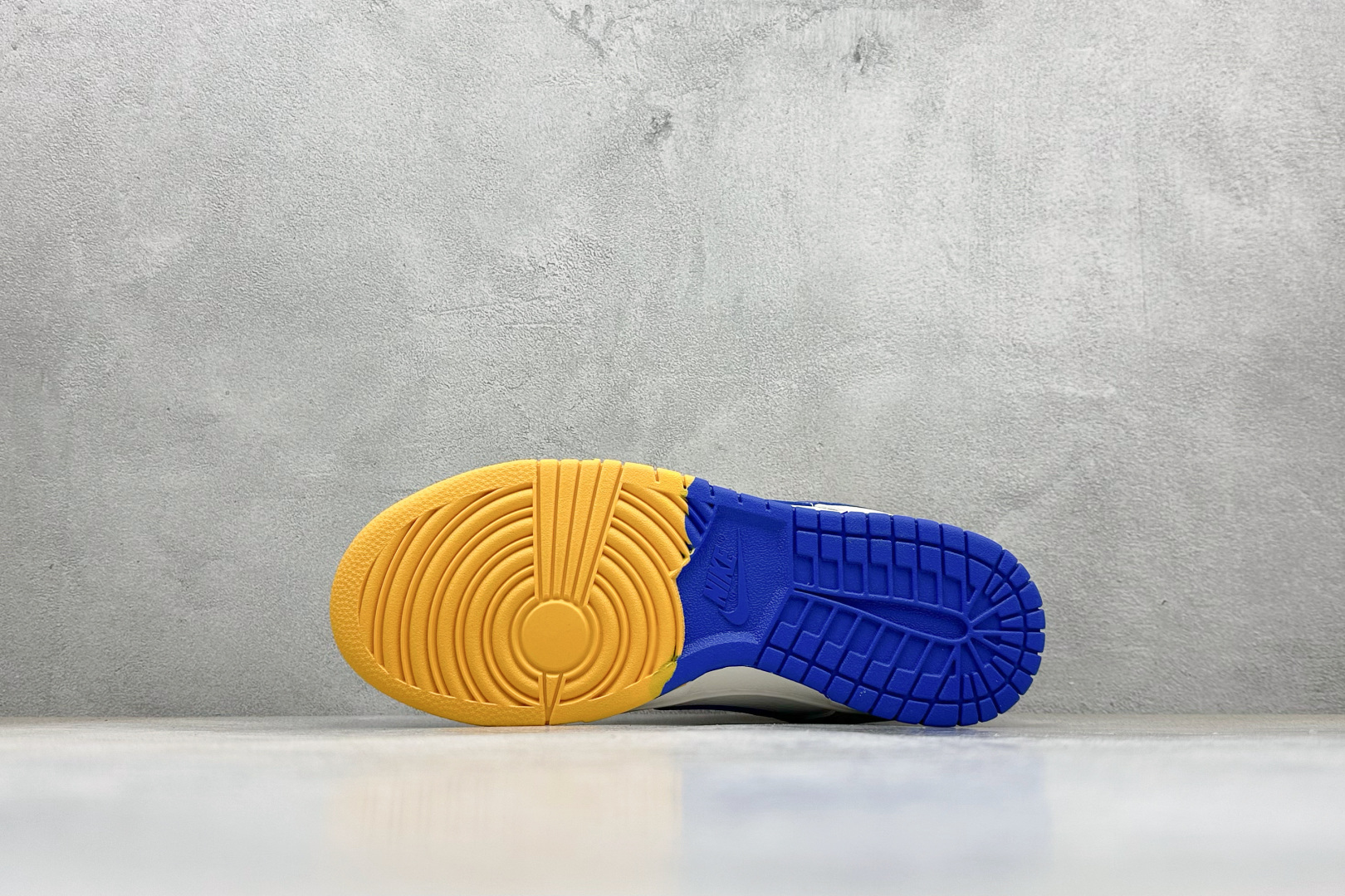 280 XC版Nike SB Dunk Low“NBA联名——金州勇士” 周年高端定制 低帮休闲板鞋 CS1688-108