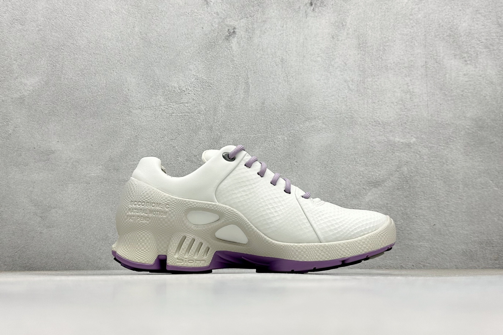 280 ECCO爱步老爹鞋女子夏季新款 全头层百搭潮流户外运动鞋 800433-610