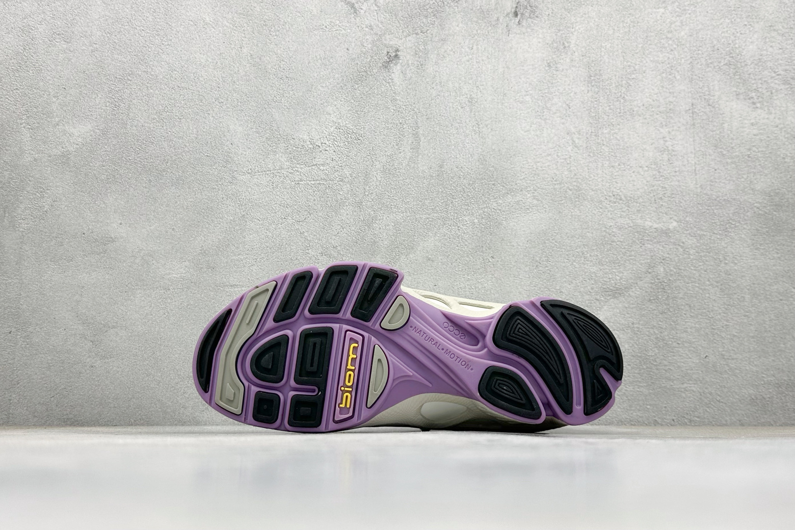 280 ECCO爱步老爹鞋女子夏季新款 全头层百搭潮流户外运动鞋 800433-610