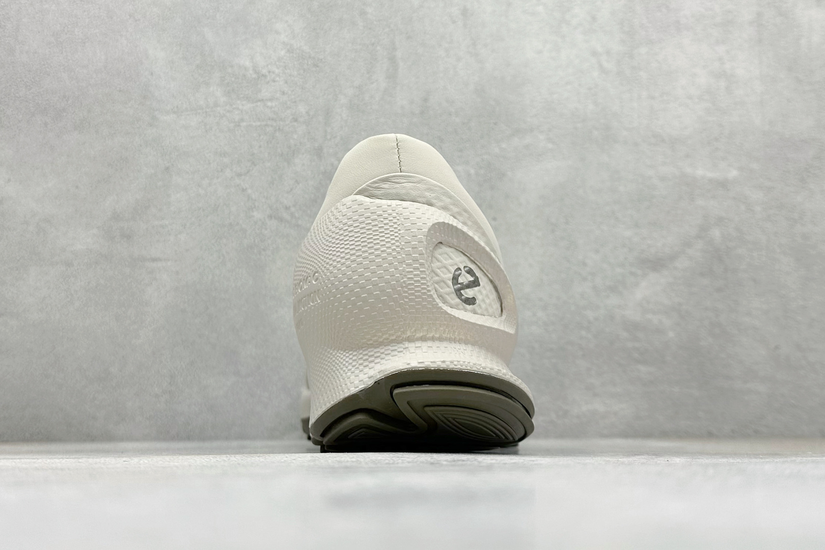 280 ECCO爱步老爹鞋夏季新款 全头层百搭潮流户外运动鞋 800434-610