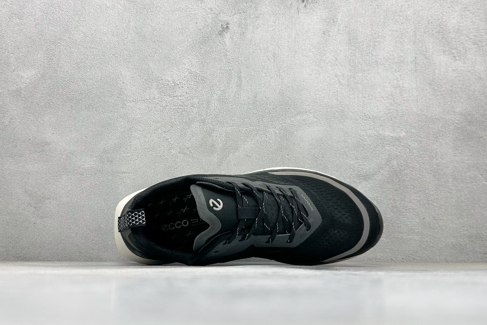 ECCO爱步 小红书爆款 新款百搭休闲款 Ecco/爱步男士跑步鞋休闲鞋透气轻质系带轻便运动鞋 830754