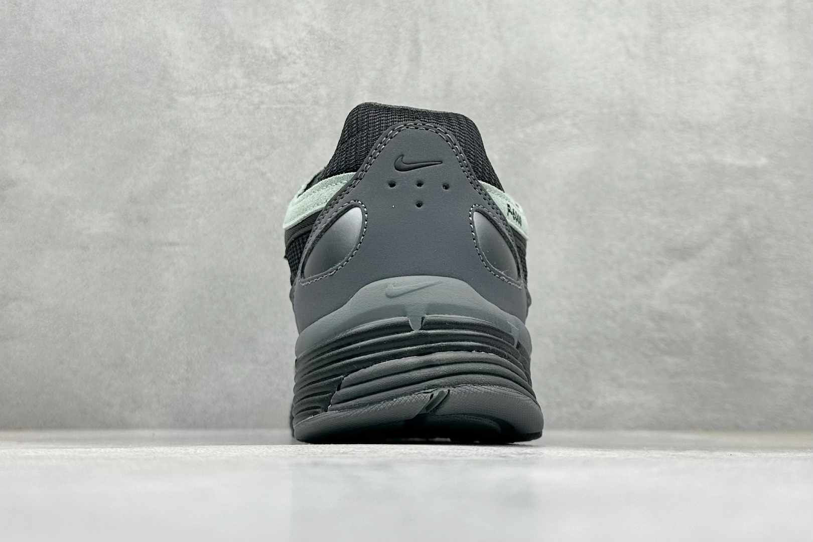 Nike P-6000 Prm 复古休闲运动老爹鞋 IM5997-060