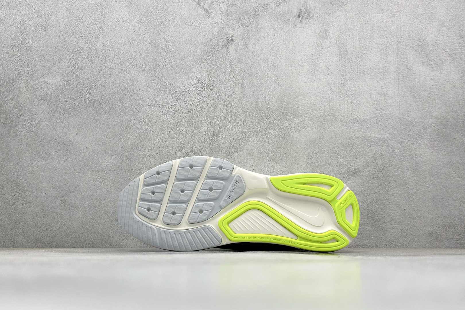 RS版NK Zoom Structure 26代 缓震舒适轻量跑步鞋 HJ1101-103