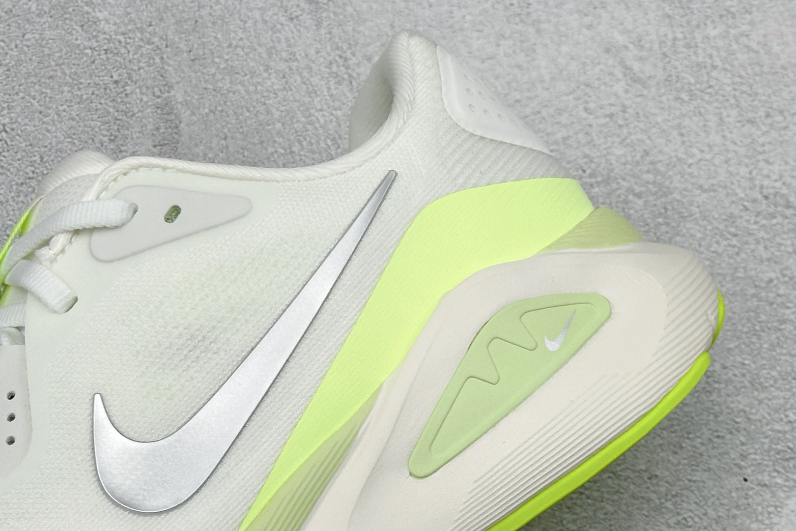 RS版NK Zoom Structure 26代 缓震舒适轻量跑步鞋 HJ1101-103