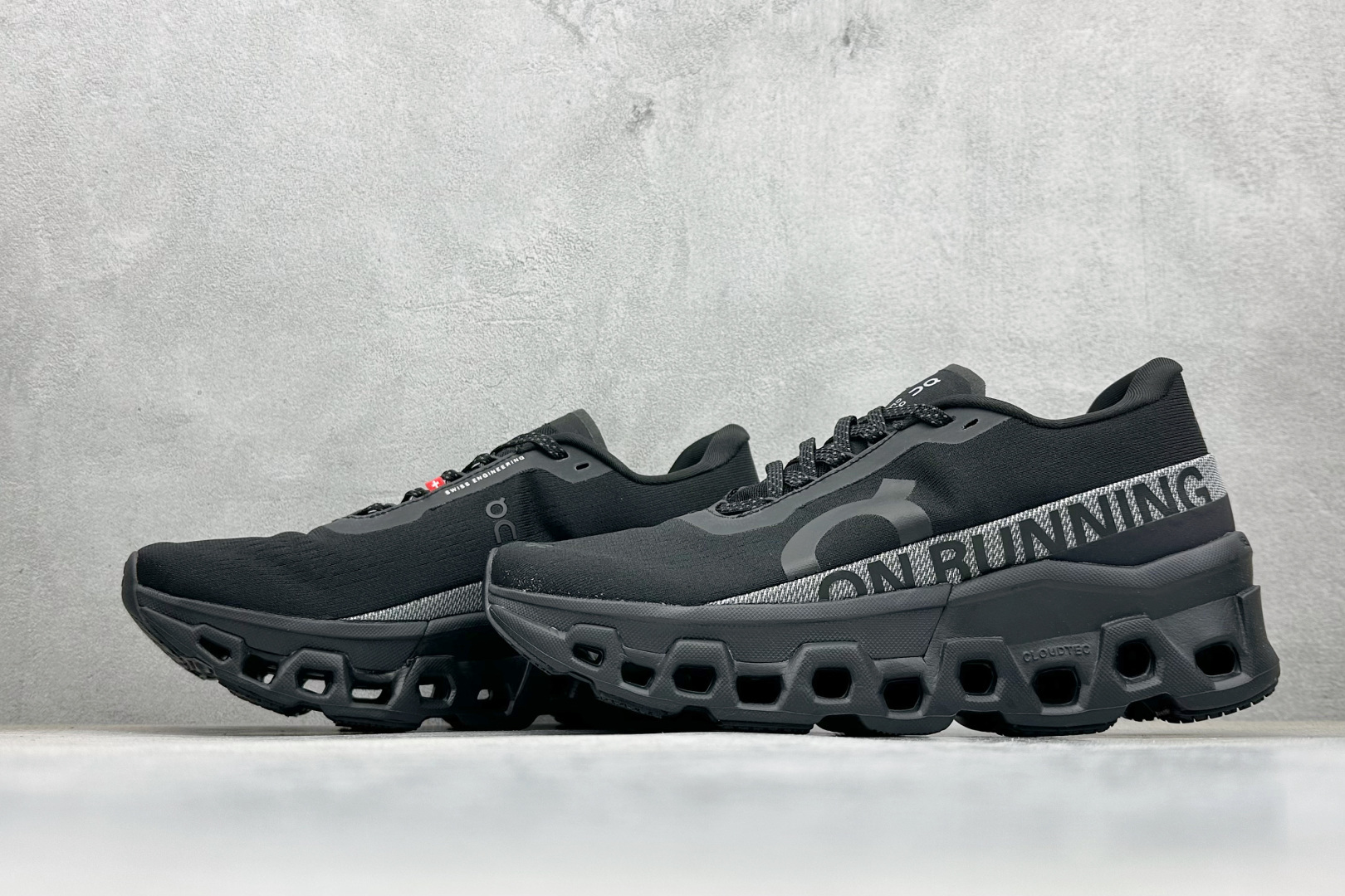 On昂跑Cloudmonster 2 小怪兽 舒适透气百搭 缓震防滑耐磨 休闲运动跑步鞋 3ME1012-莆田鞋,莆田鞋货源,高仿鞋,高仿鞋货源,安福档口,莆田高仿鞋,莆田鞋批发,高仿鞋批发,莆田高仿运动鞋,高仿运动鞋,莆田运动鞋 On昂跑Cloudmonster 2 小怪兽 舒适透气百搭 缓震防滑耐磨 休闲运动跑步鞋 3ME1012