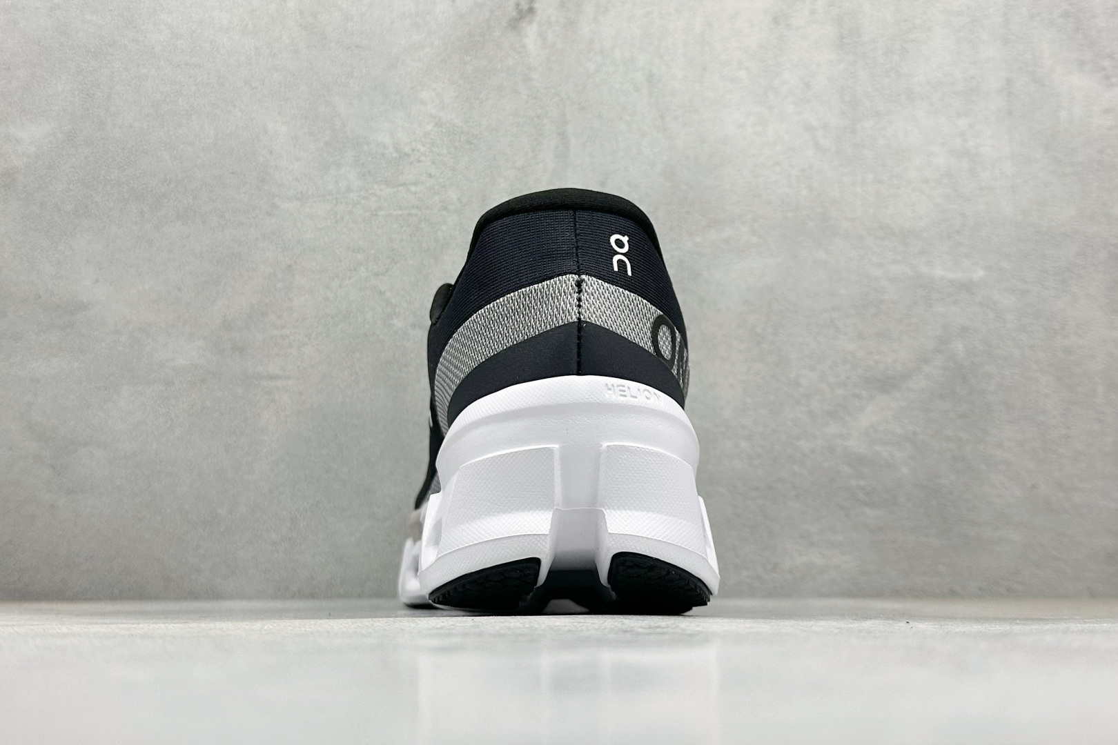 On昂跑Cloudmonster 2 小怪兽 舒适透气百搭 缓震防滑耐磨 休闲运动跑步鞋 3ME1012-莆田鞋,莆田鞋货源,高仿鞋,高仿鞋货源,安福档口,莆田高仿鞋,莆田鞋批发,高仿鞋批发,莆田高仿运动鞋,高仿运动鞋,莆田运动鞋 On昂跑Cloudmonster 2 小怪兽 舒适透气百搭 缓震防滑耐磨 休闲运动跑步鞋 3ME1012