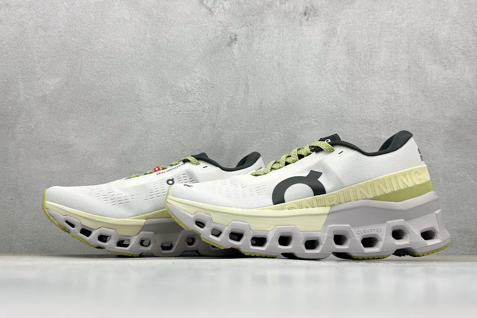 On昂跑Cloudmonster 2 小怪兽 舒适透气百搭 缓震防滑耐磨 休闲运动跑步鞋 3ME1012-莆田鞋,莆田鞋货源,高仿鞋,高仿鞋货源,安福档口,莆田高仿鞋,莆田鞋批发,高仿鞋批发,莆田高仿运动鞋,高仿运动鞋,莆田运动鞋 On昂跑Cloudmonster 2 小怪兽 舒适透气百搭 缓震防滑耐磨 休闲运动跑步鞋 3ME1012