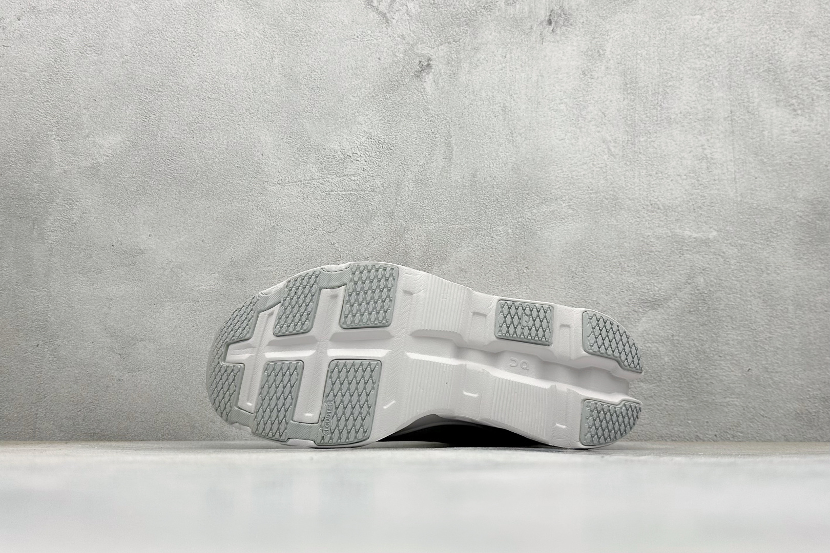 On昂跑Cloudmonster 2 小怪兽 舒适透气百搭 缓震防滑耐磨 休闲运动跑步鞋 3ME1011-莆田鞋,莆田鞋货源,高仿鞋,高仿鞋货源,安福档口,莆田高仿鞋,莆田鞋批发,高仿鞋批发,莆田高仿运动鞋,高仿运动鞋,莆田运动鞋 On昂跑Cloudmonster 2 小怪兽 舒适透气百搭 缓震防滑耐磨 休闲运动跑步鞋 3ME1011