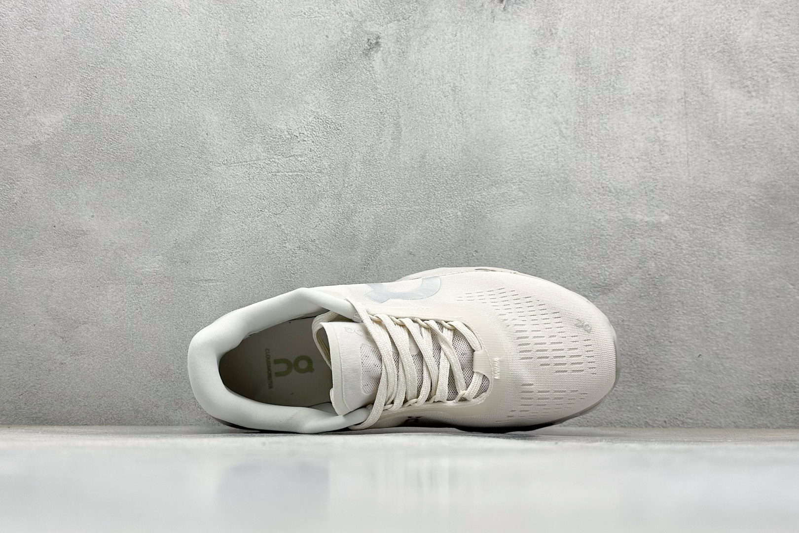 On昂跑Cloudmonster 2 小怪兽 舒适透气百搭 缓震防滑耐磨 休闲运动跑步鞋 3ME1011-莆田鞋,莆田鞋货源,高仿鞋,高仿鞋货源,安福档口,莆田高仿鞋,莆田鞋批发,高仿鞋批发,莆田高仿运动鞋,高仿运动鞋,莆田运动鞋 On昂跑Cloudmonster 2 小怪兽 舒适透气百搭 缓震防滑耐磨 休闲运动跑步鞋 3ME1011