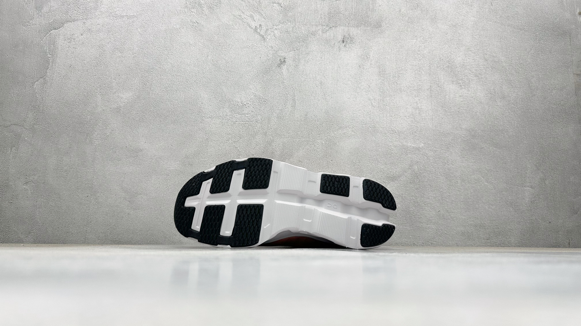 On昂跑Cloudmonster 2 小怪兽 舒适透气百搭 缓震防滑耐磨 休闲运动跑步鞋 3ME1012