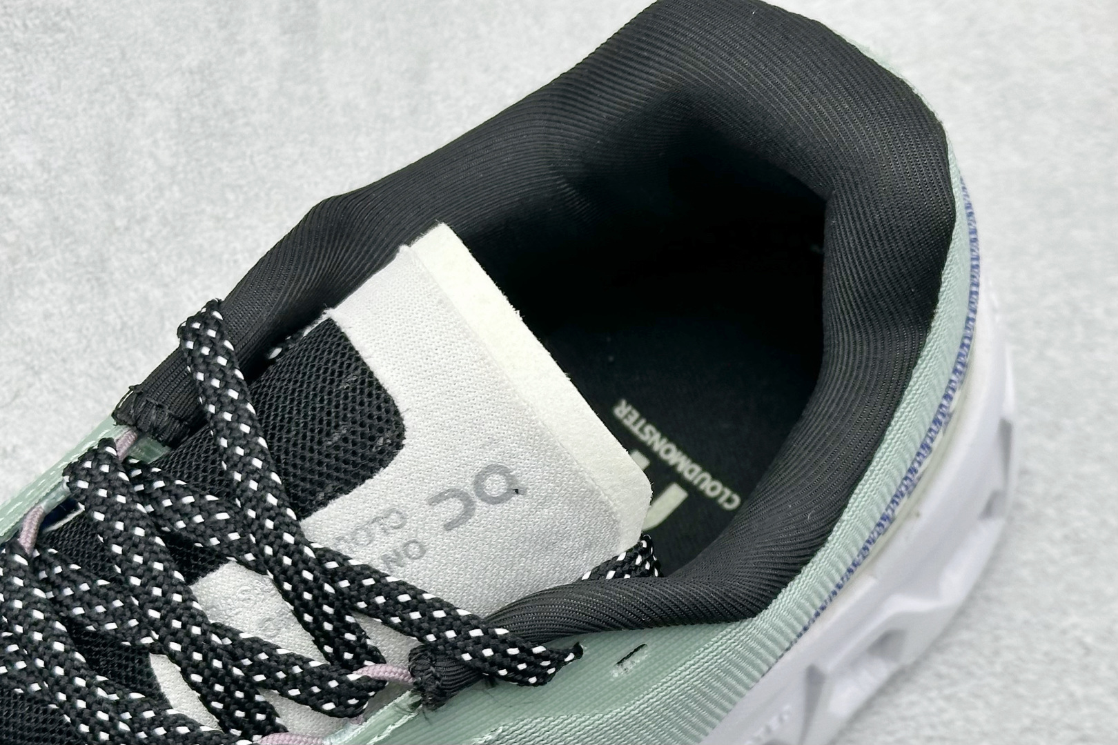 On昂跑Cloudmonster 2 小怪兽 舒适透气百搭 缓震防滑耐磨 休闲运动跑步鞋 3ME102-莆田鞋,莆田鞋货源,高仿鞋,高仿鞋货源,安福档口,莆田高仿鞋,莆田鞋批发,高仿鞋批发,莆田高仿运动鞋,高仿运动鞋,莆田运动鞋 On昂跑Cloudmonster 2 小怪兽 舒适透气百搭 缓震防滑耐磨 休闲运动跑步鞋 3ME102