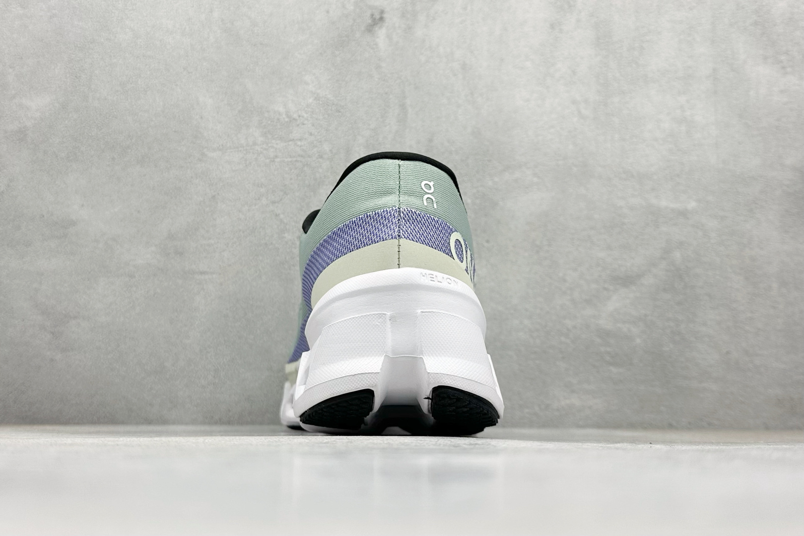 On昂跑Cloudmonster 2 小怪兽 舒适透气百搭 缓震防滑耐磨 休闲运动跑步鞋 3ME102-莆田鞋,莆田鞋货源,高仿鞋,高仿鞋货源,安福档口,莆田高仿鞋,莆田鞋批发,高仿鞋批发,莆田高仿运动鞋,高仿运动鞋,莆田运动鞋 On昂跑Cloudmonster 2 小怪兽 舒适透气百搭 缓震防滑耐磨 休闲运动跑步鞋 3ME102