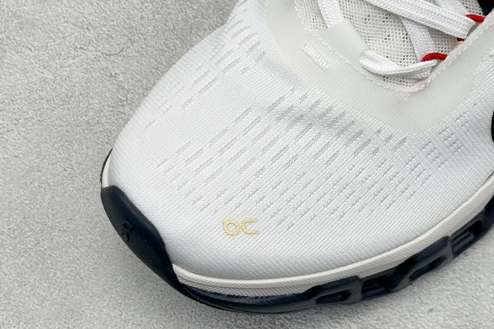 On昂跑Cloudmonster 2 小怪兽 舒适透气百搭 缓震防滑耐磨 休闲运动跑步鞋 3ME3056