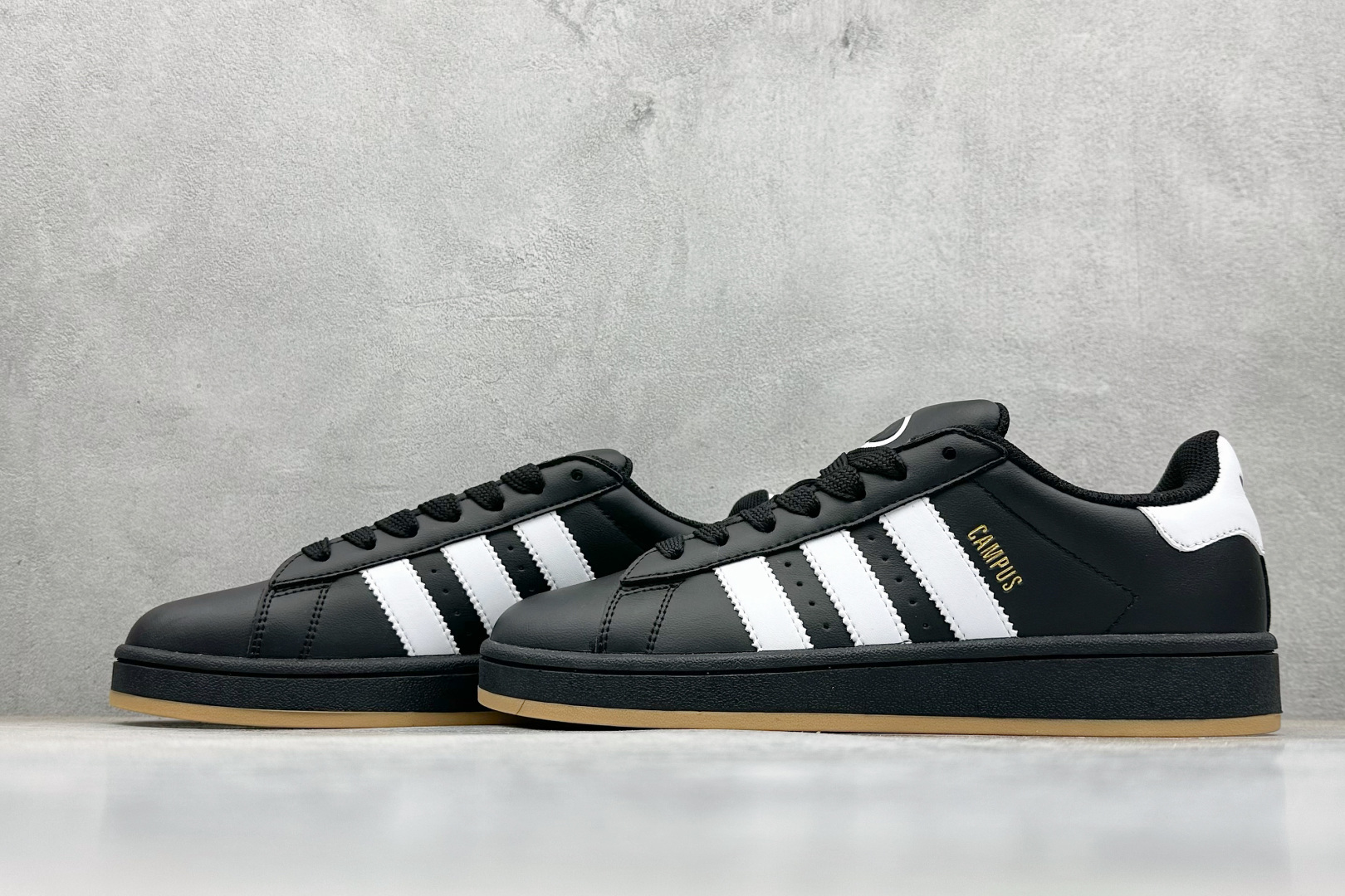 T AD Originals Campus 00s 学院系列面包风复古休闲运动板鞋 JP9997