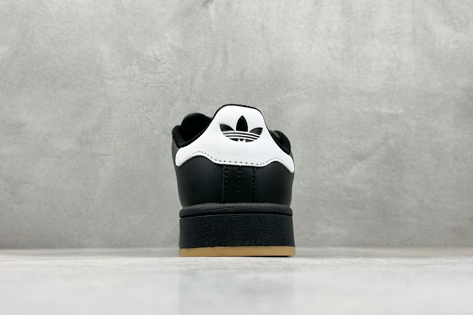 T AD Originals Campus 00s 学院系列面包风复古休闲运动板鞋 JP9997