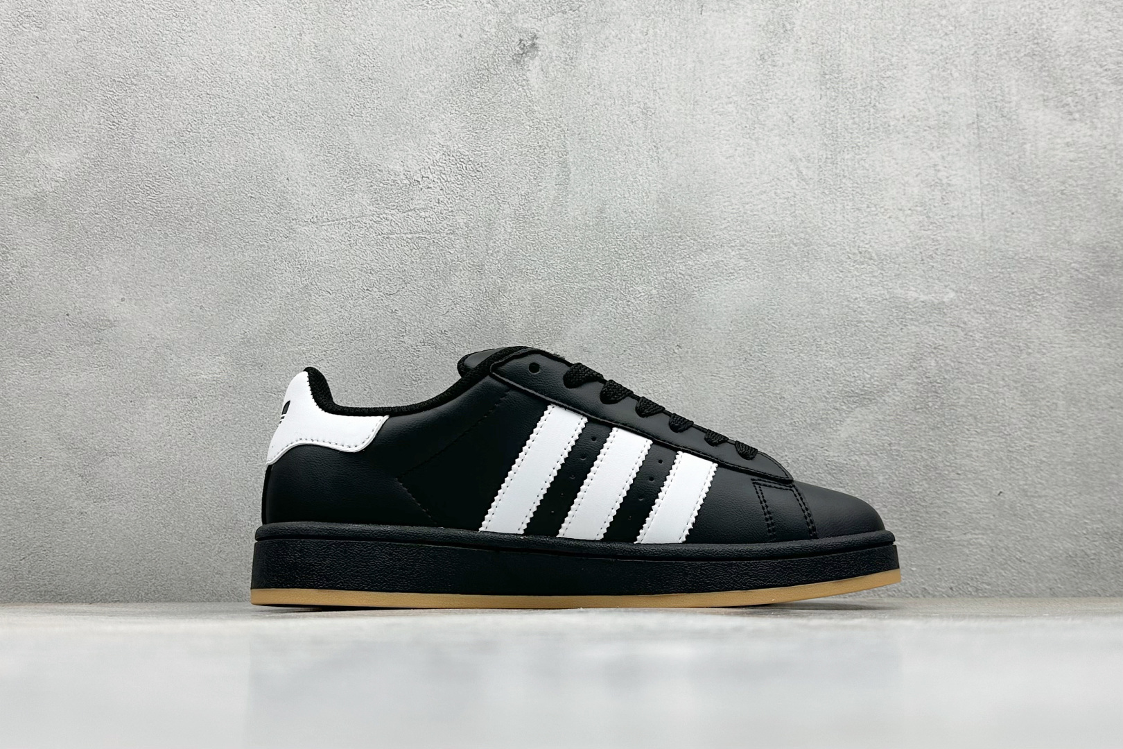 T AD Originals Campus 00s 学院系列面包风复古休闲运动板鞋 JP9997