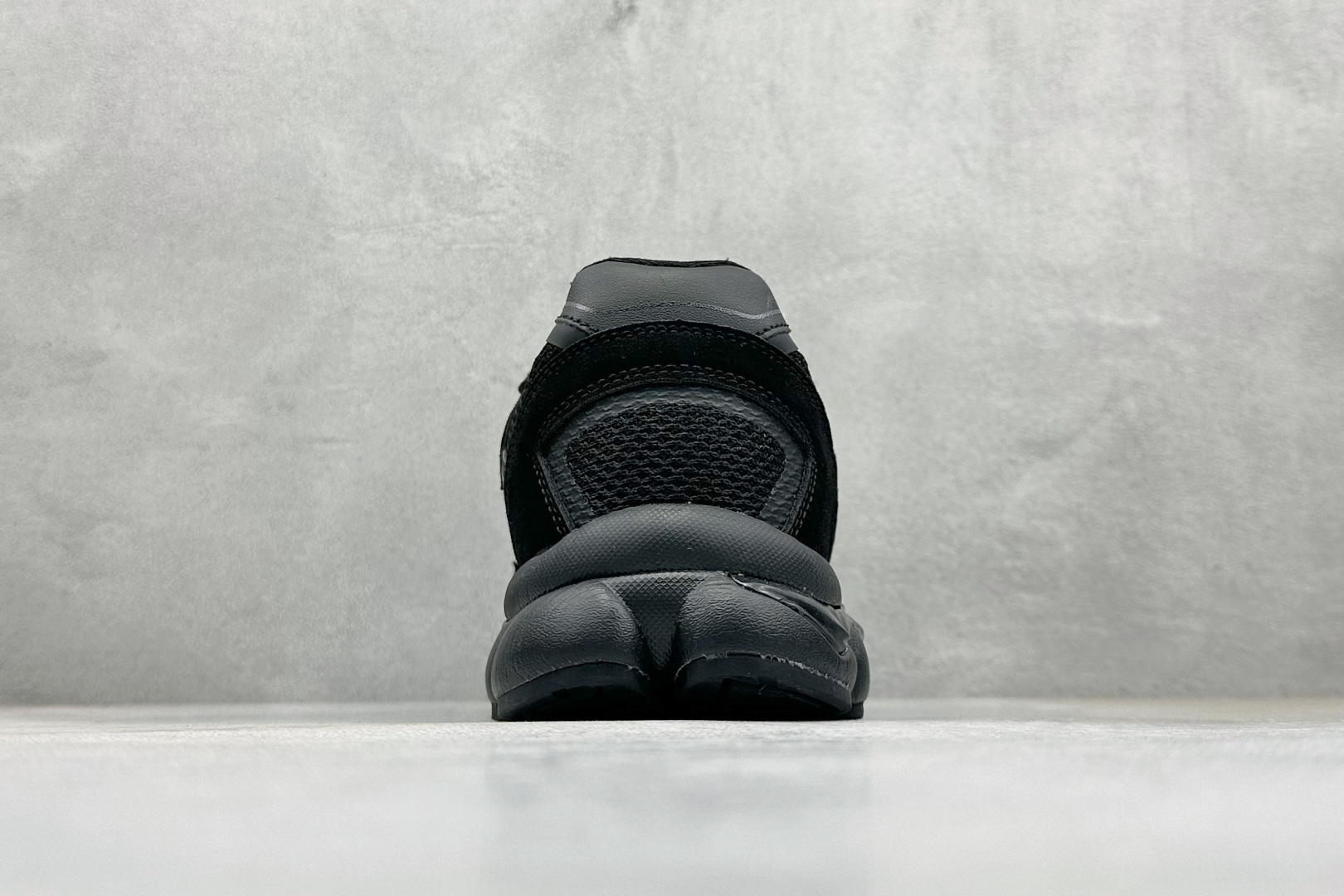 GS版Onitsuka Tiger鬼塚虎 TIGRUN 时尚百搭 耐磨 低帮 生活休闲鞋 1183C478-001