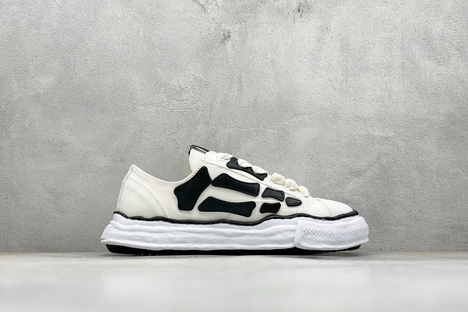 三原康裕洛杉矶街头之王高奢品牌·埃米尔/AMIRI x MMY/Maison MIHARA YASUHI