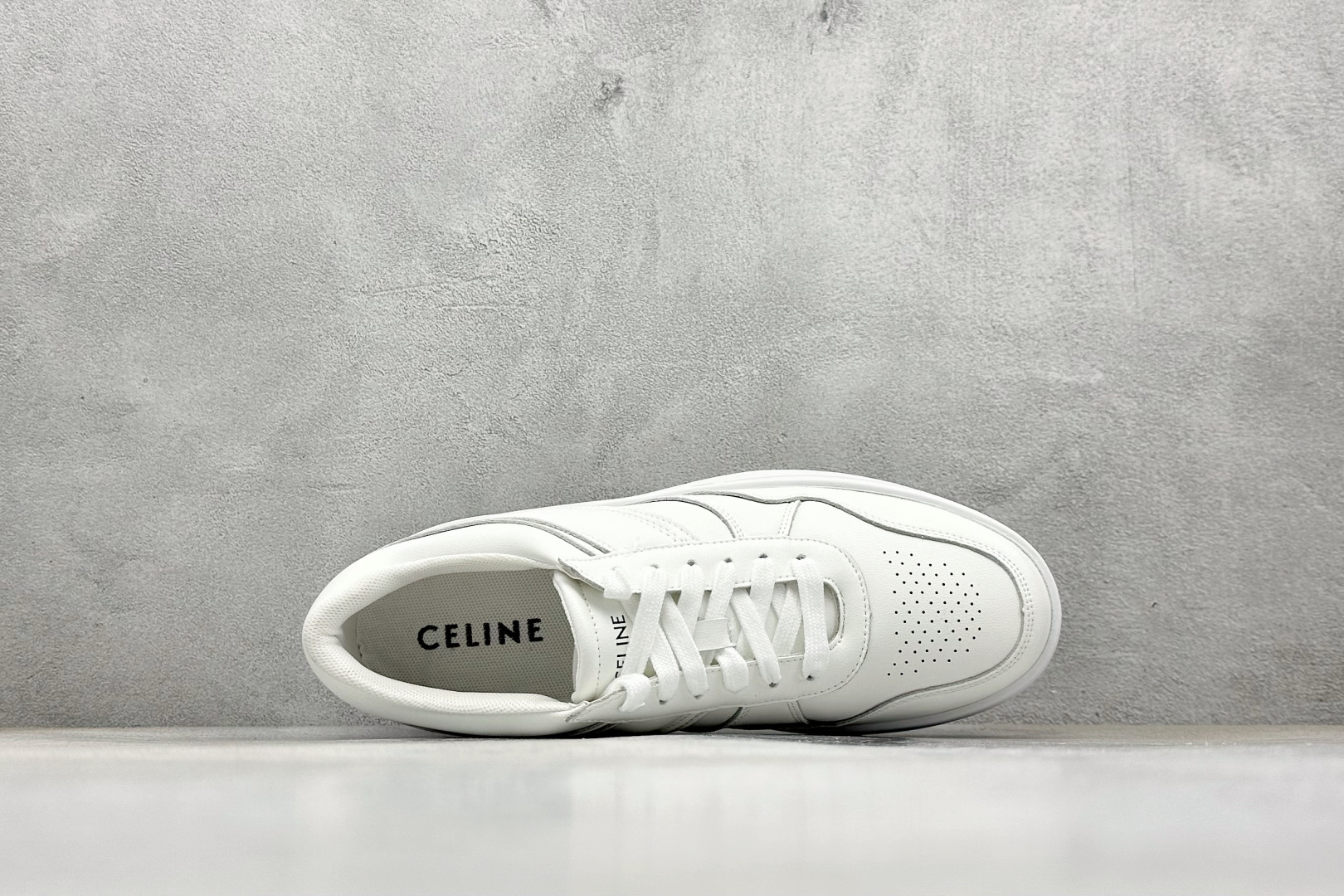 CELINE赛琳 Trainer 皮革 系带 低帮 时尚板鞋 女款 白色 G46608Y5