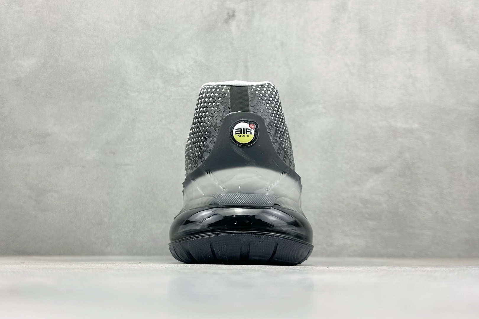 Nike Air Max Phoenix 复古子弹气垫运动跑步鞋 FZ5307-103