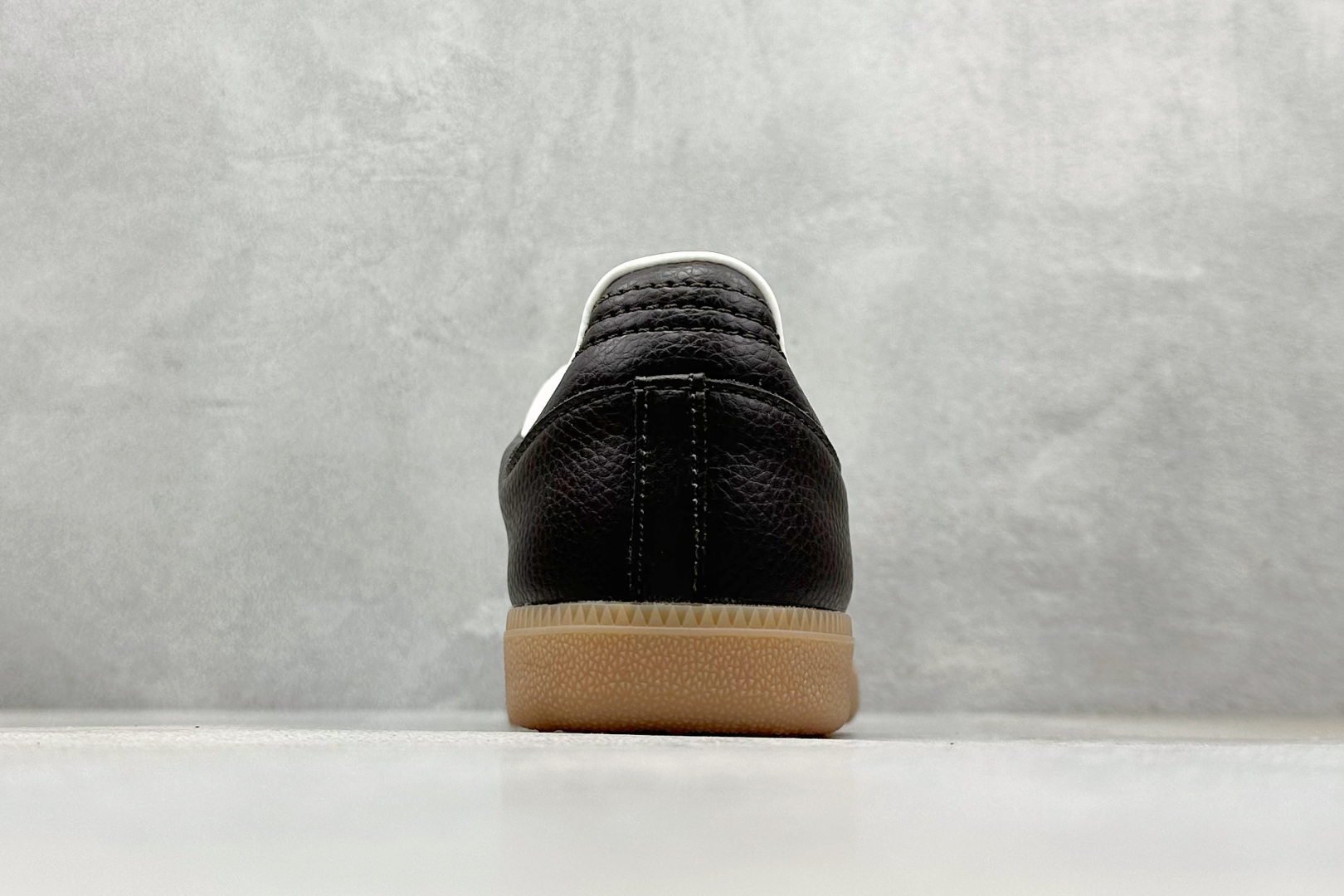 Adidas Samba 复古桑巴板鞋 JR0891