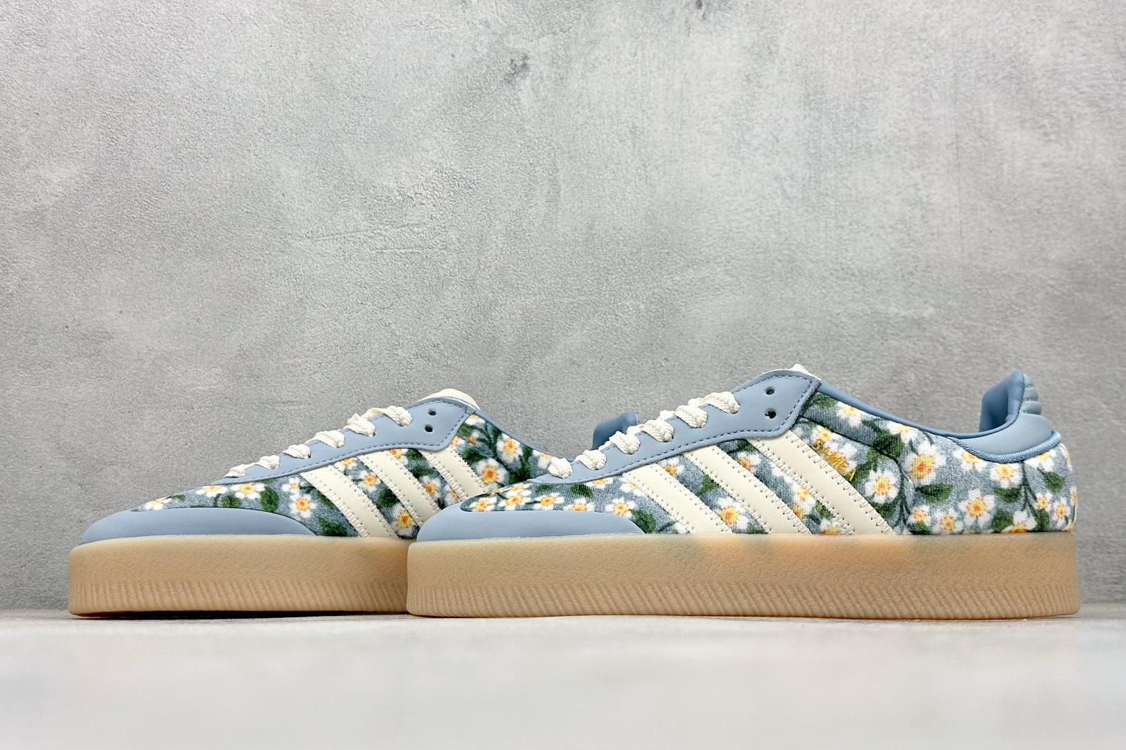 Adidas Originals Samba XLG 桑巴舞系列阿迪达斯 三叶草 绅士德训足球风百搭低帮休闲运动板鞋 JQ6046