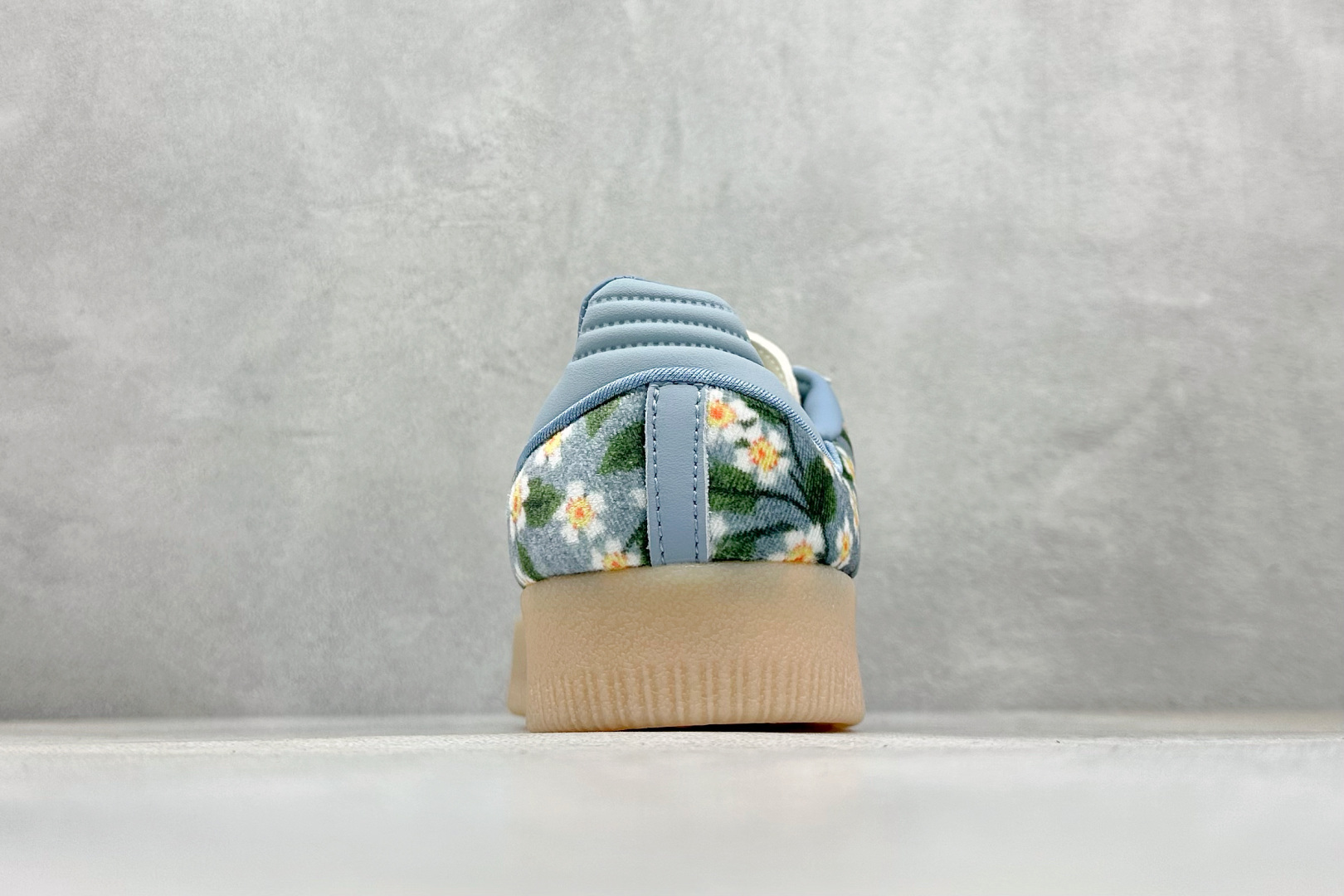 Adidas Originals Samba XLG 桑巴舞系列阿迪达斯 三叶草 绅士德训足球风百搭低帮休闲运动板鞋 JQ6046