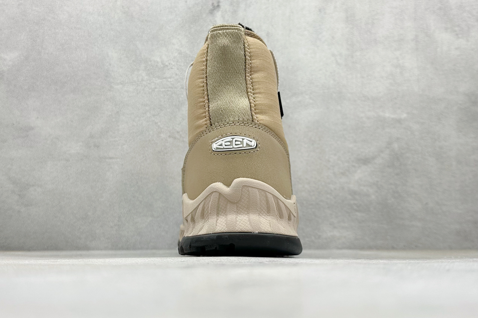 GX福利KEEN HOOD NXIS PULL ON WP 舒适耐磨防滑短靴 货号：尺码：35.5-39